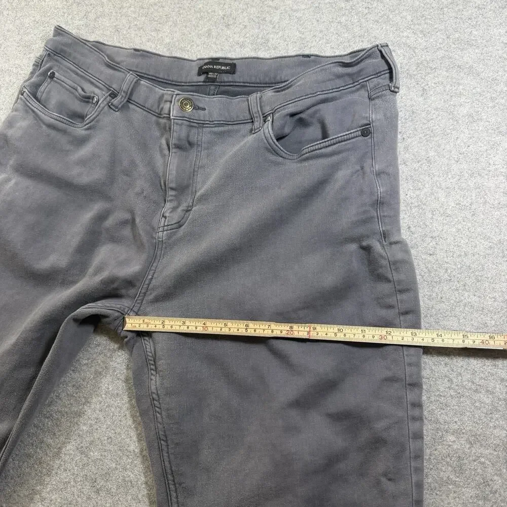 Banana Republic Chino Pants Mens 40x32 Gray Straight Fit Stretch Brushed Twill